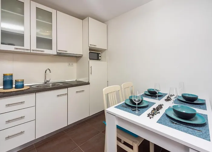 Blue Harmony Apartment *