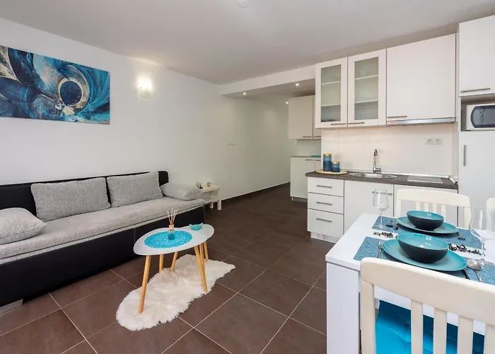 Blue Harmony Apartment *